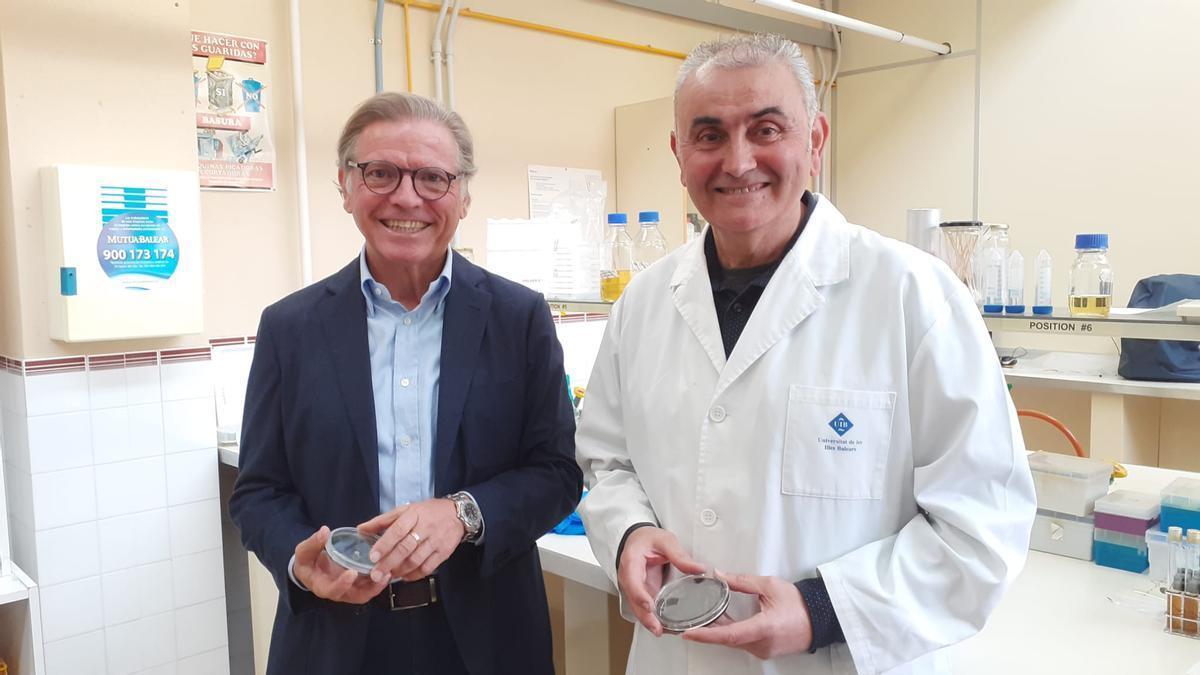 Sebastià Crespí und Antoni Bennàsar haben die neue Legionellen-Art entdeckt