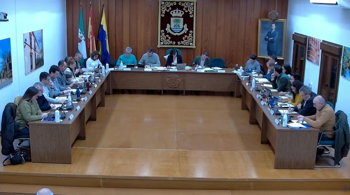 Celebración del pleno de enero del Ayuntamiento de Palma del Río.