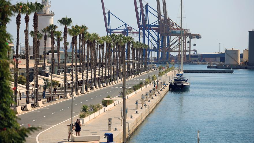 La nueva marina de megayates de Málaga tendrá un impacto económico anual de 104 millones de euros