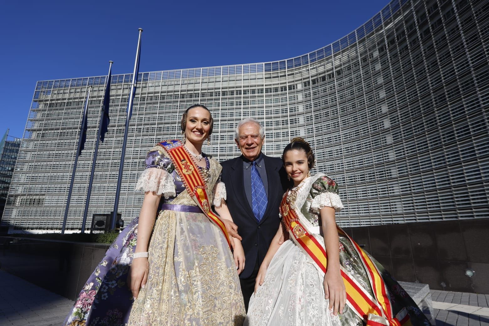 Pasillos del Parlamento Europeo: Encuentro con Borrell y Zapatero