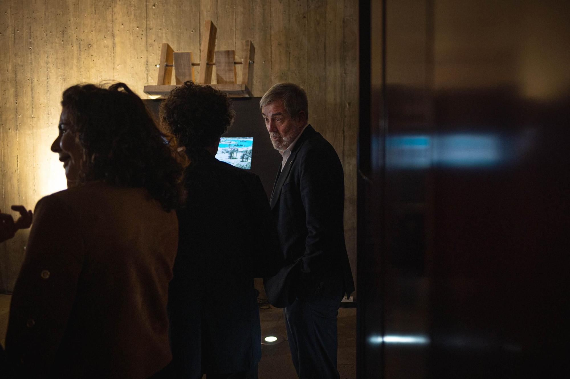 Exposición por el 25 aniversario del edificio de Presidencia de Gobierno