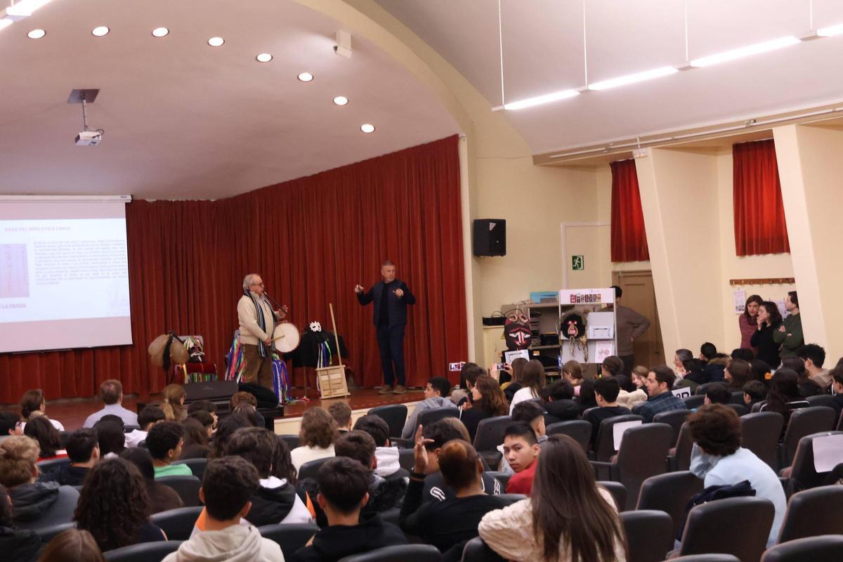 Proyecto "Las Mascaradas" en eI IES Universidad Laboral