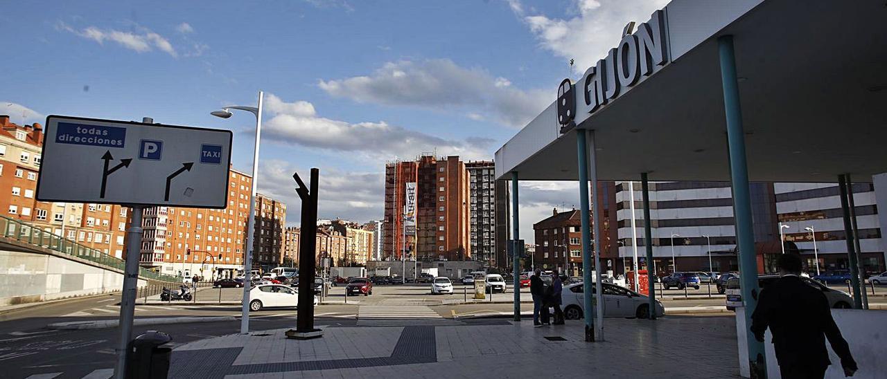 La estación provisional de trenes de Sanz Crespo.