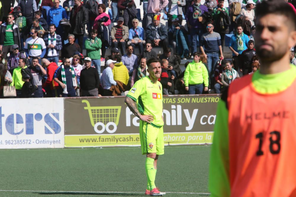 La derrota del Elche ante el Ontinyent en imágenes