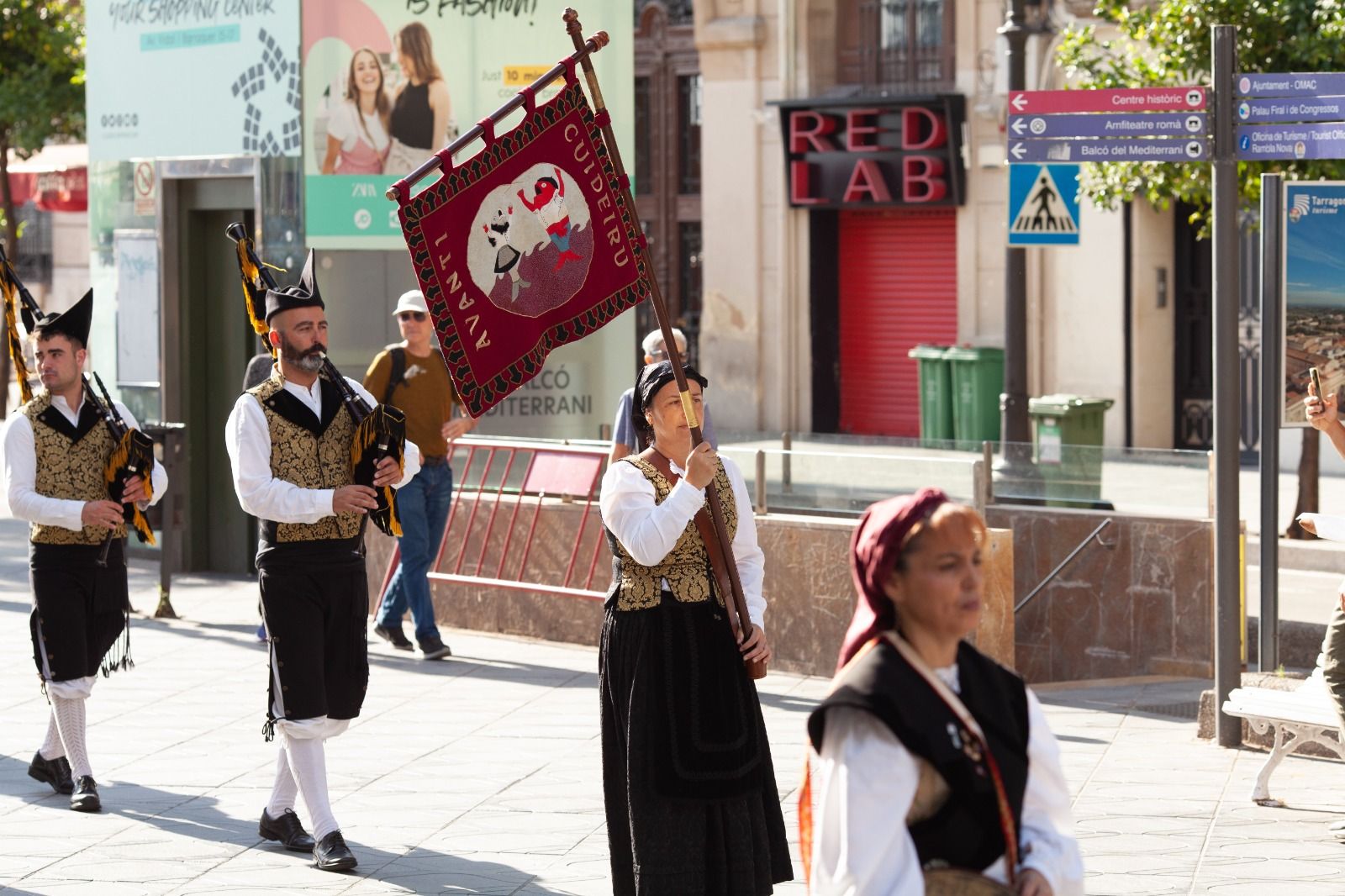 EN IMÁGENES: El Centro Asturiano de Tarragona celebra sus 50 años