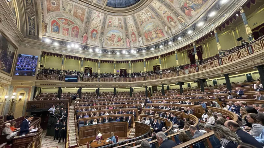 Segueix el ple d'investidura en directe