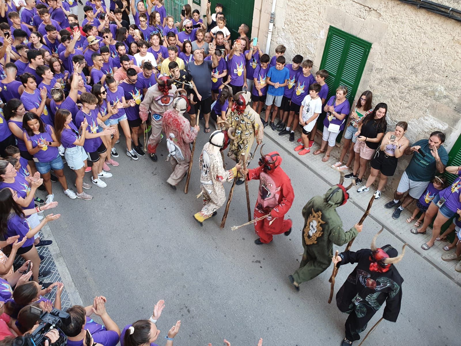 Los ‘dimonis’ de Sant Joan más envidiosos