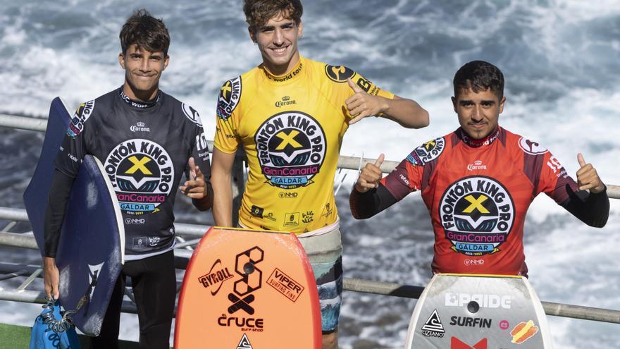 Javier Domínguez, Armide Soliveres y Omar Marrero, campeones del &#039;Team King&#039; de bodyboard