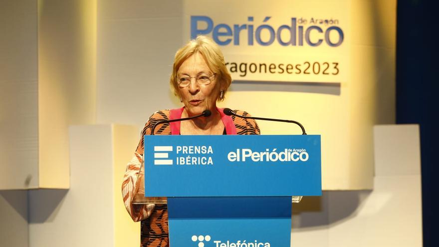 La académica Soledad Puértolas, Aragonesa de Honor