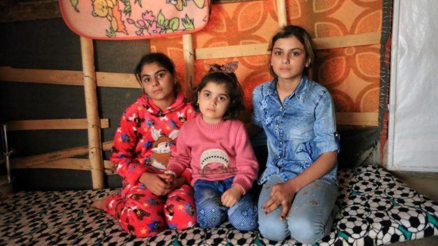 Tres hermanas yazidís se reencuentran tras permanecer cautivas del EI