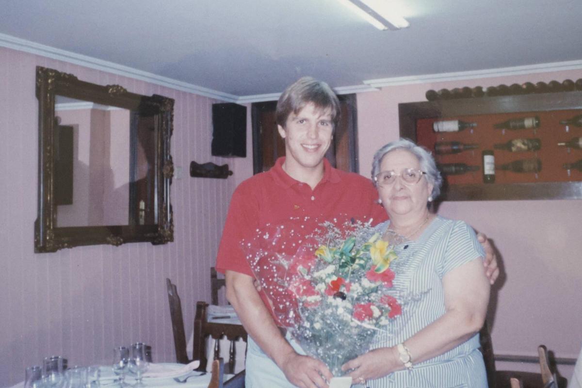 Carmen Conde, con Manuel Díaz «El Cordobés».