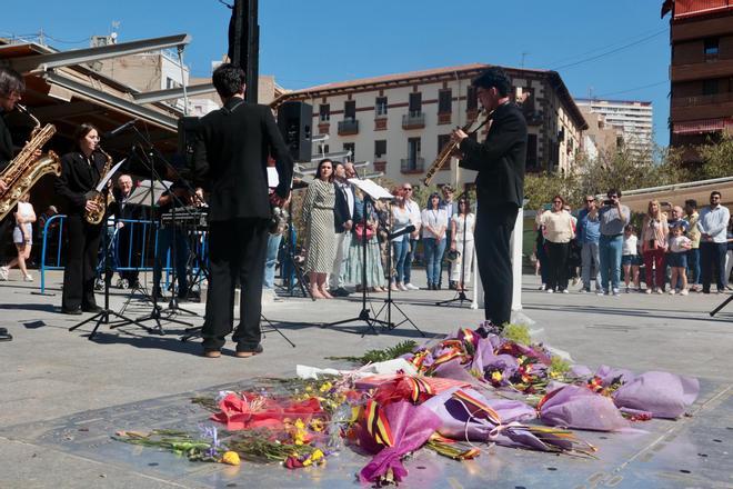 El PP recuerda a las víctimas del bombardeo en el Mercado Central de Alicante