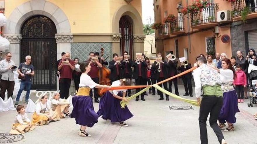 L&#039;espectacle «Destrenant les Enramades» va recórrer el nucli de la vila.