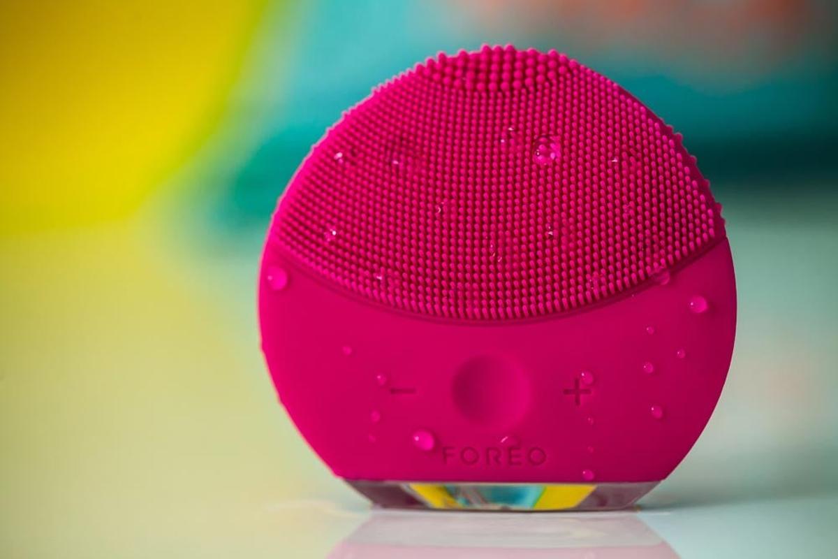Foreo Luna Mini 2,  tu aliado para la limpieza de tu piel diaria