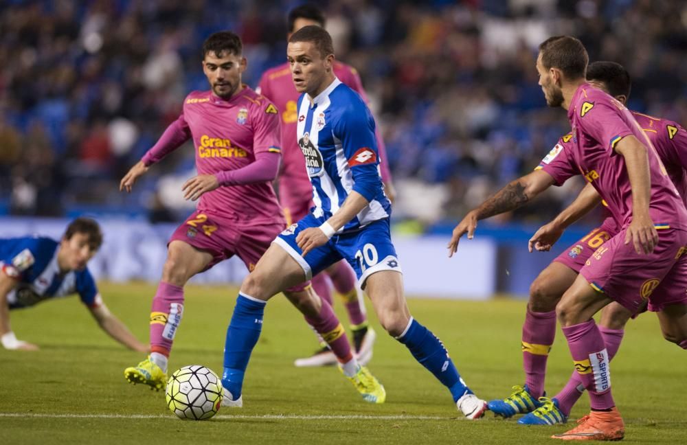 El Deportivo cae ante Las Palmas en Riazor