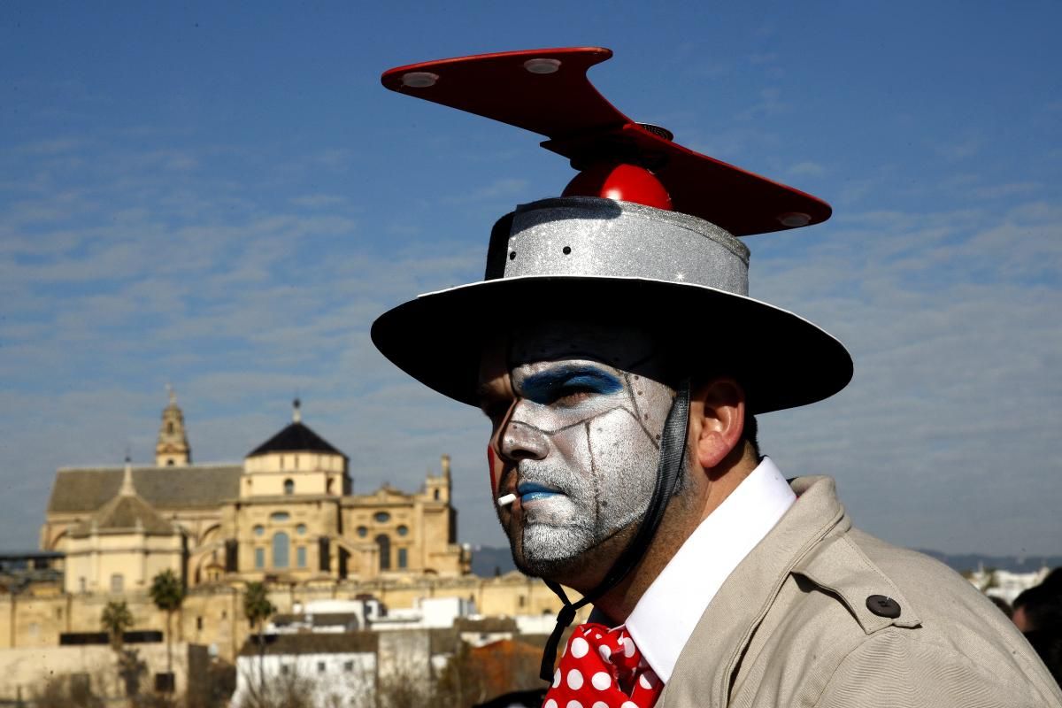 Don Carnal toma el Puente Romano