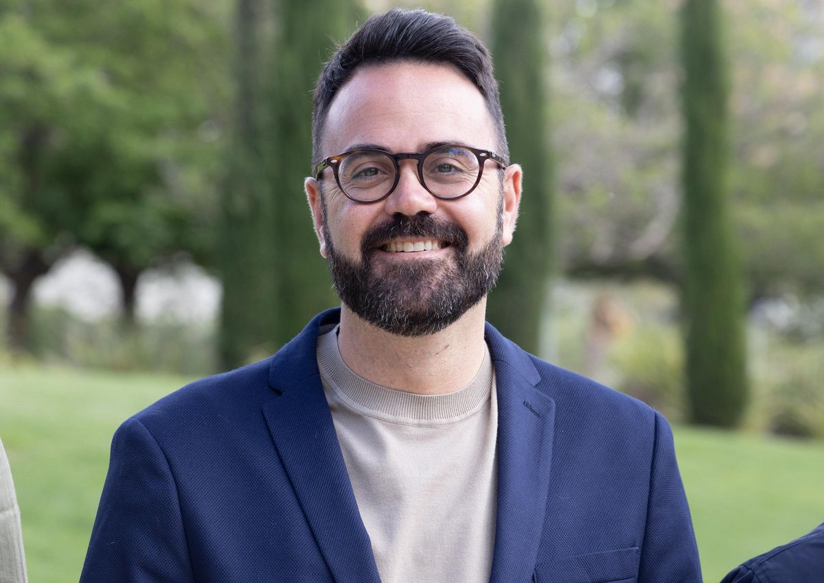 Adrian Santos: "entendemos que todos los contratos están fiscalizados por los técnicos municipales y tienen que tener su tramitación correcta"