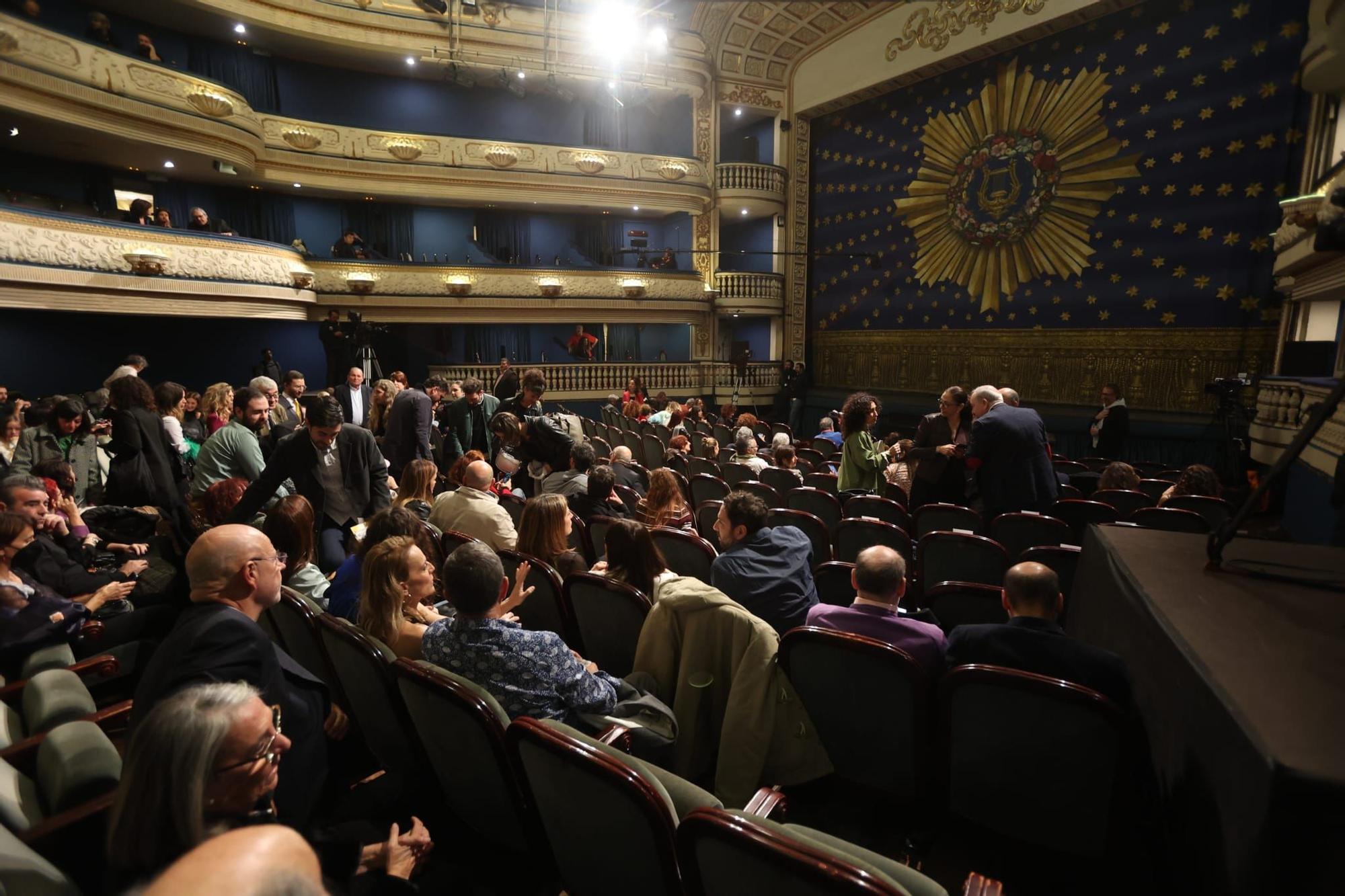 Así fue la gala de los V Premios de las Artes Escénicas Valencianas celebrada en el Teatro Principal