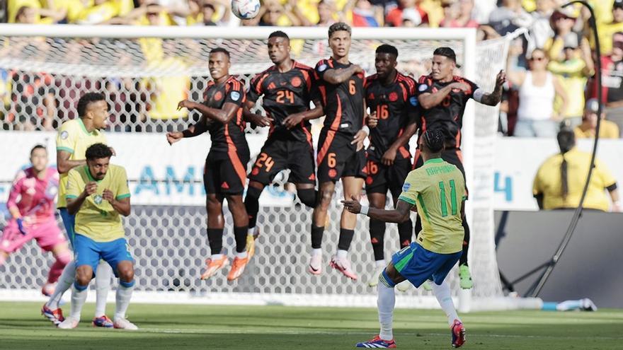 Brasil no puede superar a Colombia y se las verá con Uruguay en cuartos