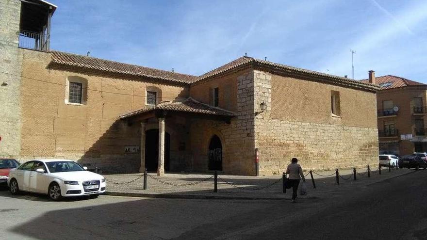 Plaza de la iglesia de Santa Catalina que pasará a denominarse Jesús Nazareno y la Soledad.