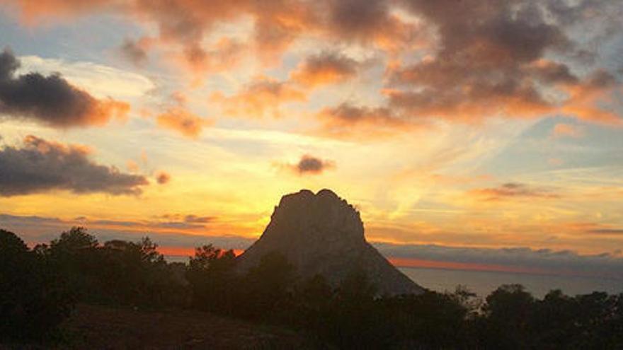 Guía para inmortalizar los mejores amaneceres y atardeceres de Ibiza