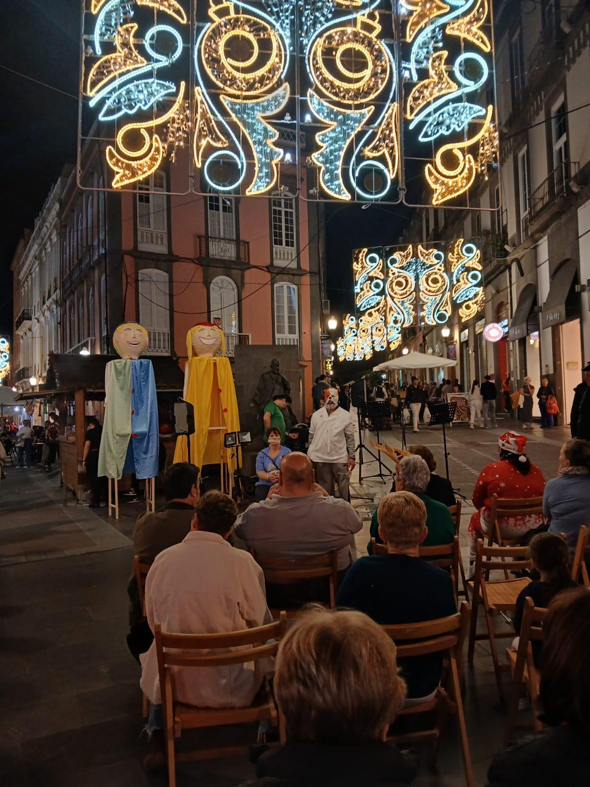 Contra la subida de precios y el derroche  en Triana