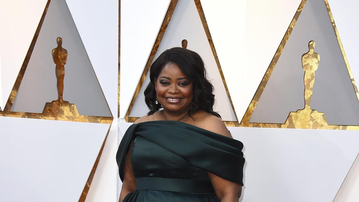 Octavia Spencer con vestido verde