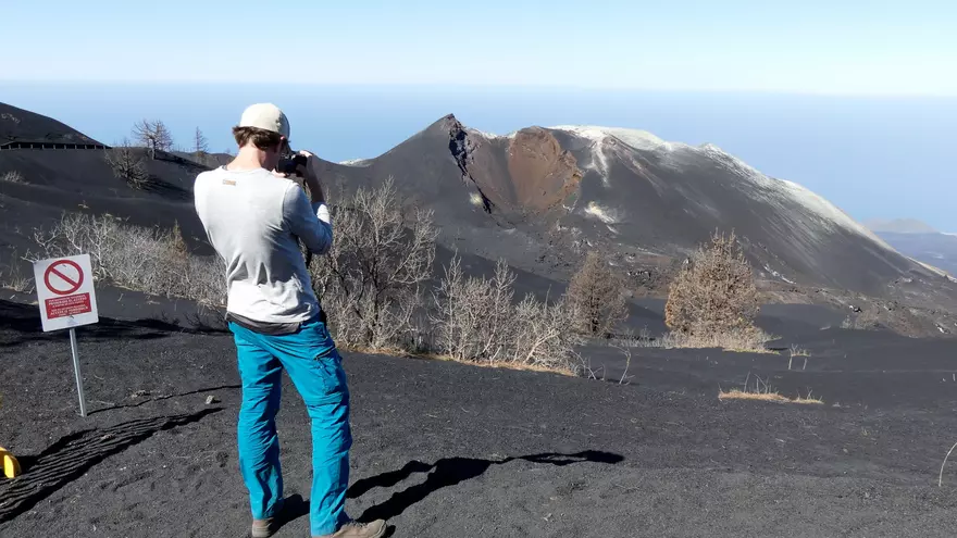 La Palma acumula unos 400 kilómetros cúbicos de magma bajo la isla