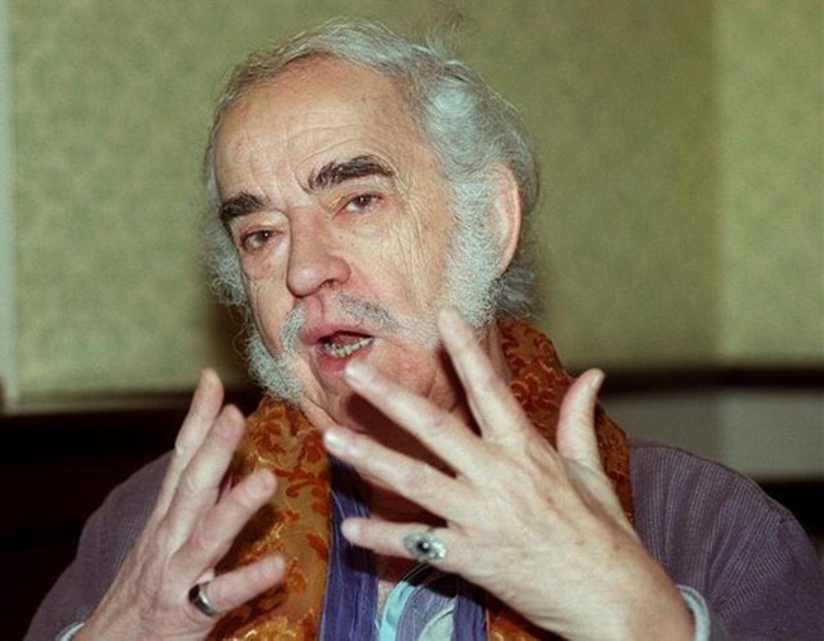 Agustín García Calvo, en una imatge del 2000. Agustín García Calvo, en una imatge del 2000.