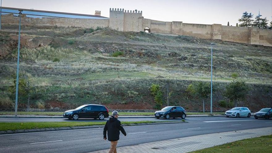 Una cuadrilla de cinco trabajadores mantendrá todas las fortificaciones