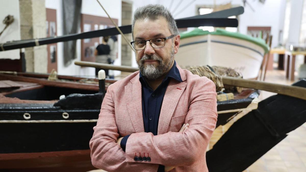 El ya exdirector del Museo do Pobo Galego, Lois Ladra