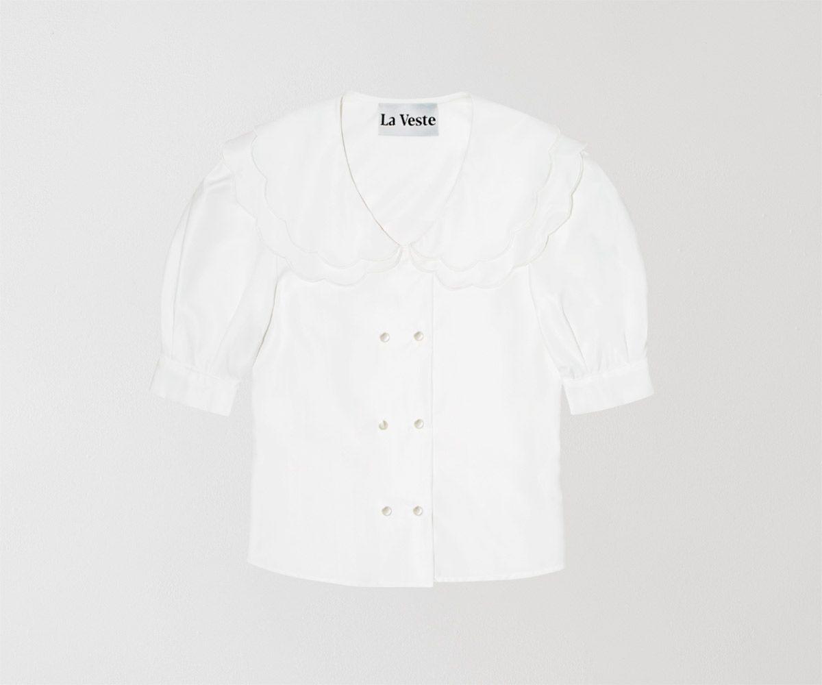 Camisa blanca estilo romántica de La Veste