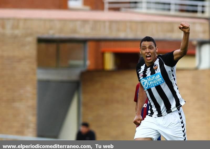 Los albinegros se quedan en las puertas del ascenso