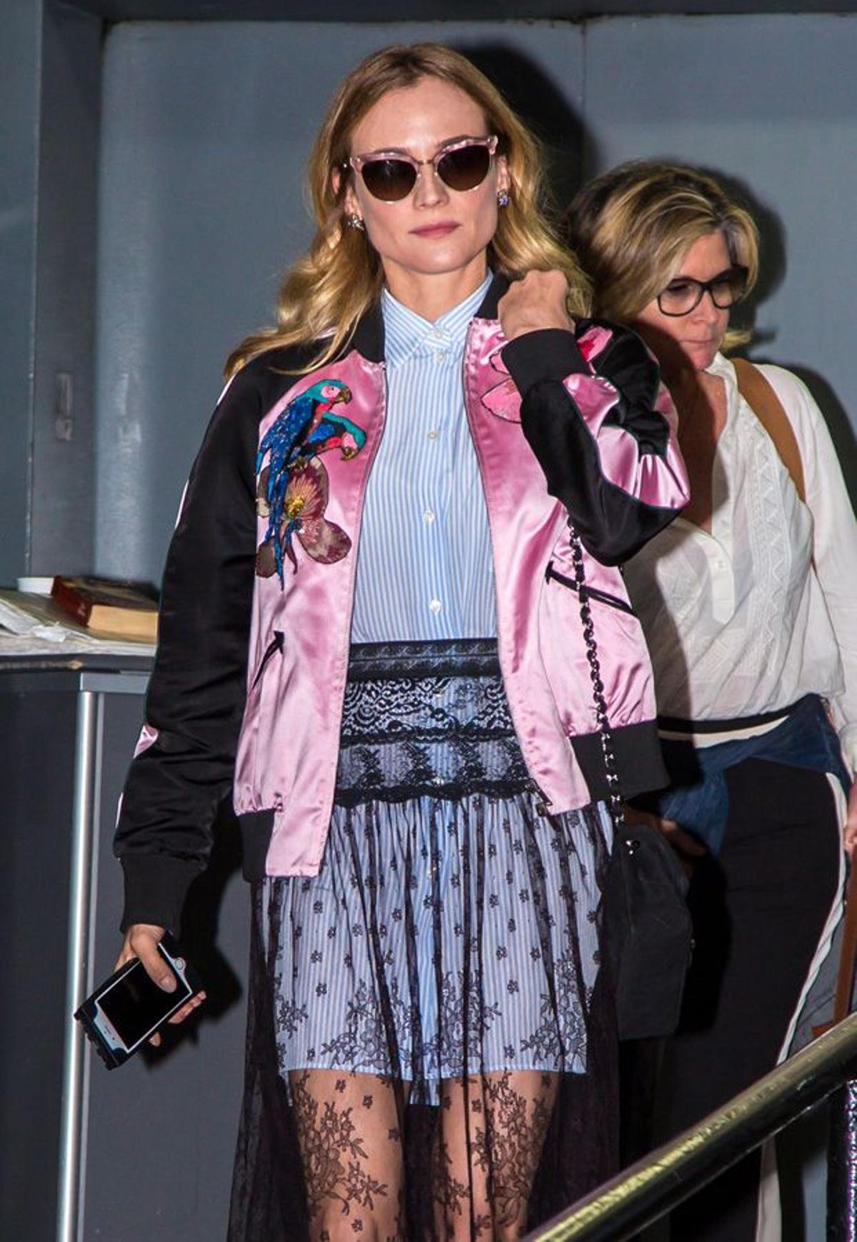 Diane Kruger con bomber y encaje en Nueva York