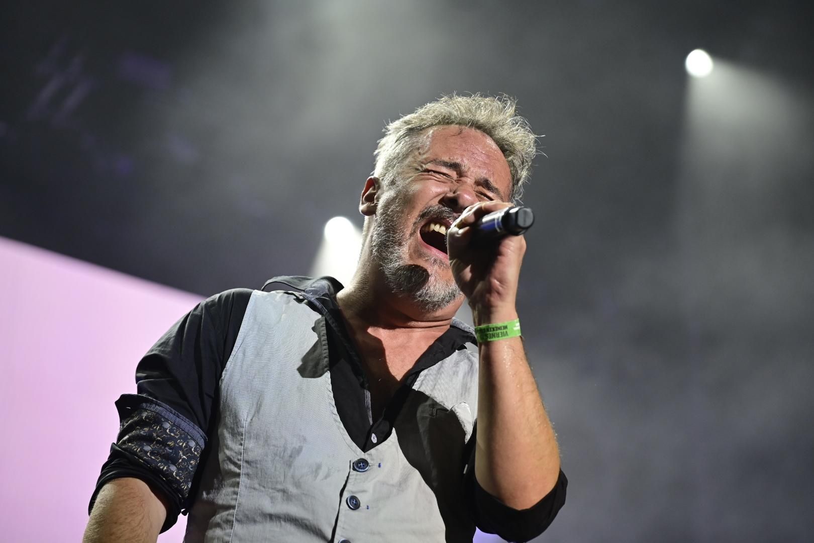 Galería | Love Of Lesbian enloquece a los 'fibers'