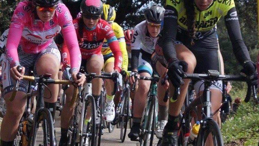 Sandra Alonso, durante una carrera de esta temporada con el Bioracer