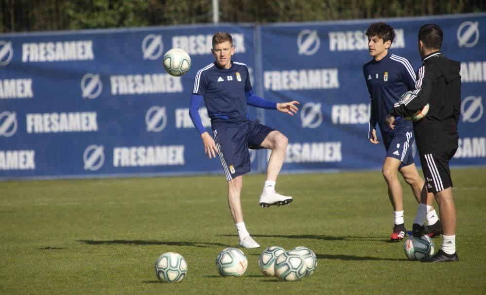 El entrenamiento del Oviedo de esta mañana