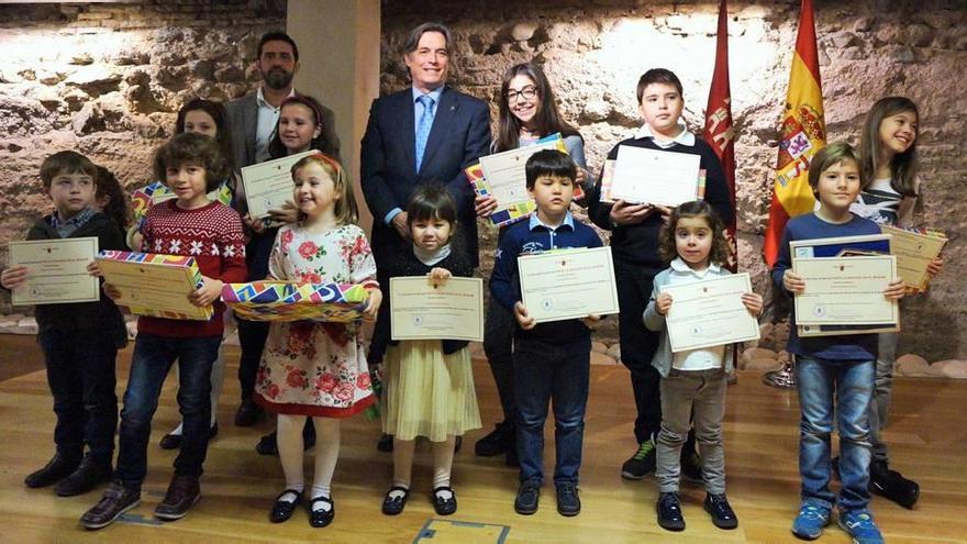 Premiados por pintar la Navidad