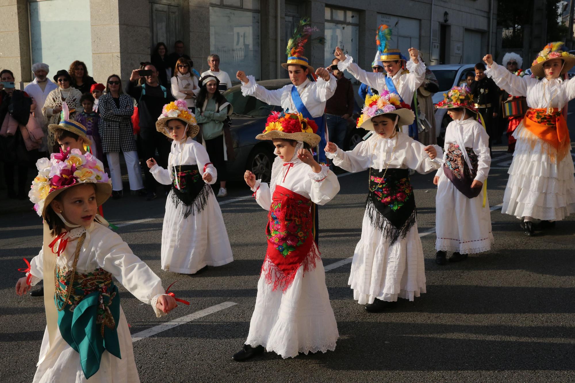 Las damas y galanes copan la atención en Meira