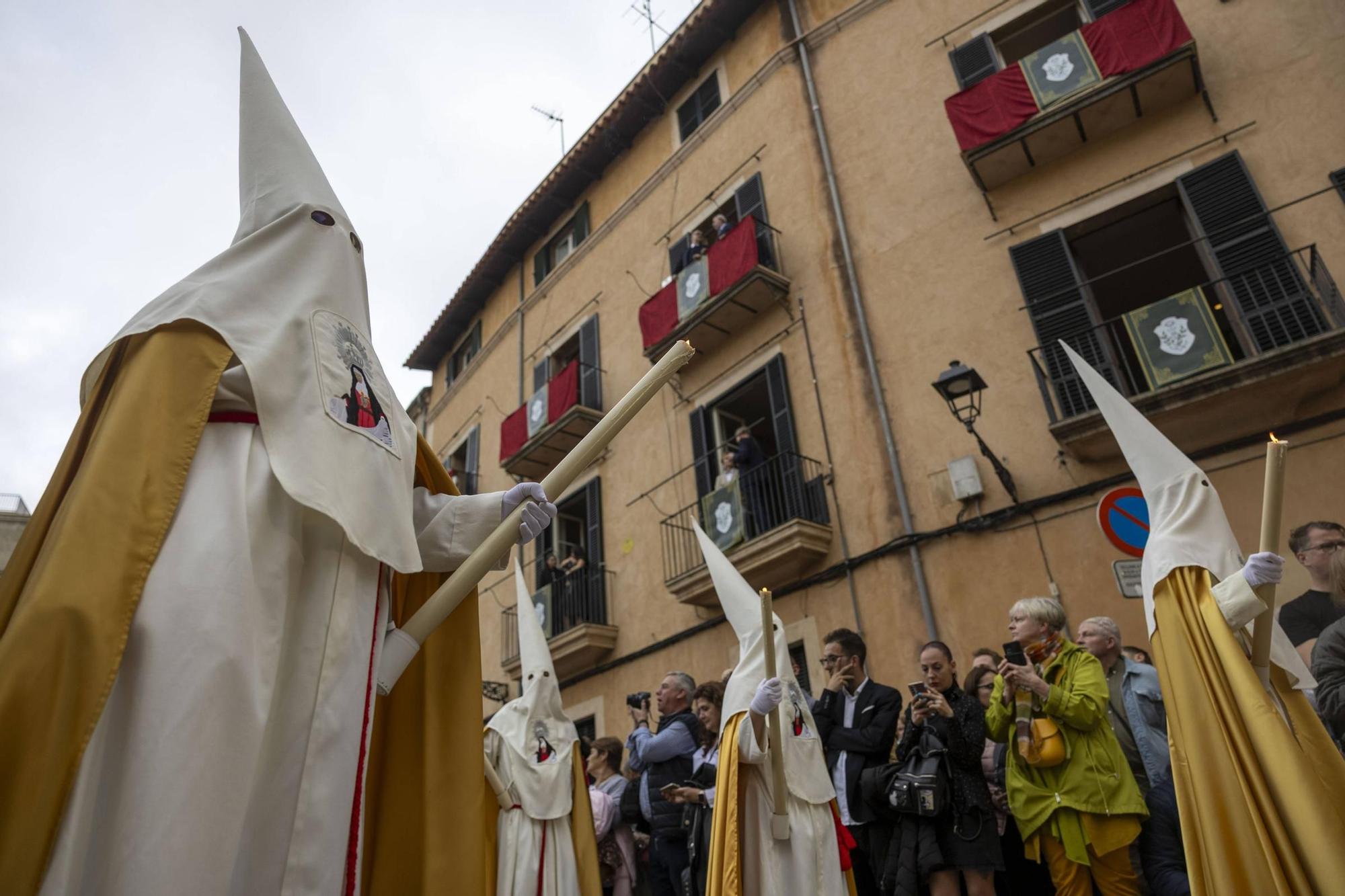 Devoción en el Santo Entierro de Palma: así ha sido el Viernes Santo