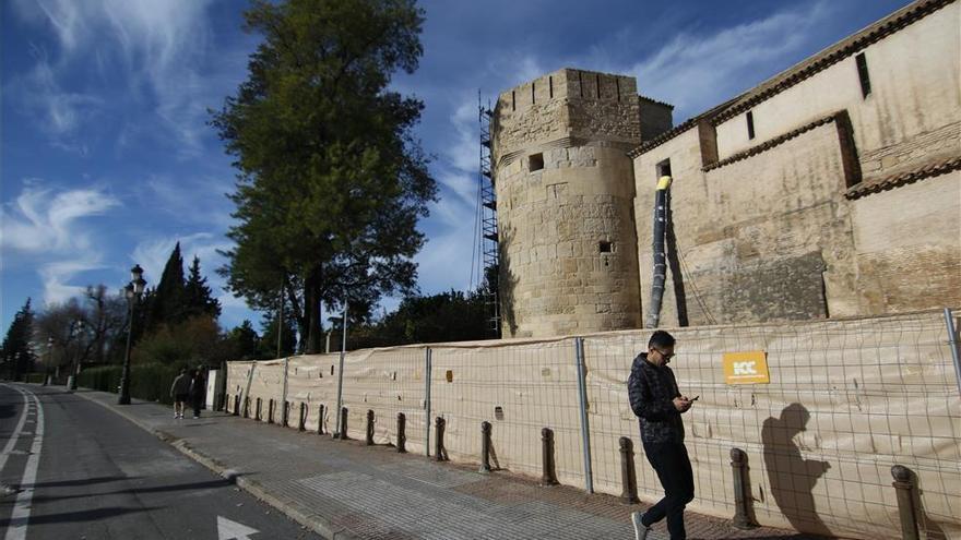 La obra de la Torre de la Inquisición se retrasa tras el hallazgo de restos medievales