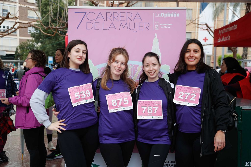 Carrera de la Mujer Murcia 2022: las participantes posan en el photocall