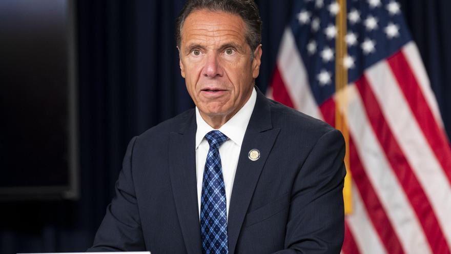 Andrew Cuomo, acusado de un delito sexual por un tribunal de Nueva York