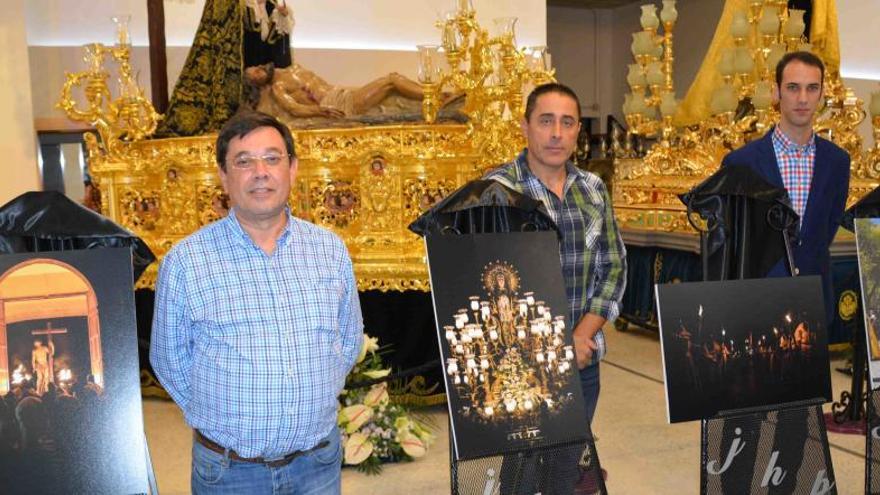 La foto del paso Jesús Abriendo las Puertas del Infierno (i.) ilustrará la Semana Santa.