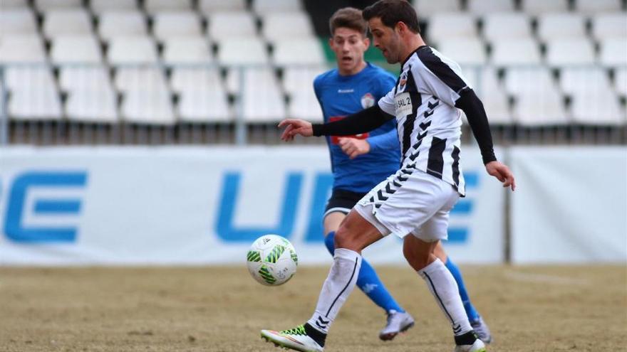 El CD Castellón golea al colista Segorbe en Castalia (4-1)