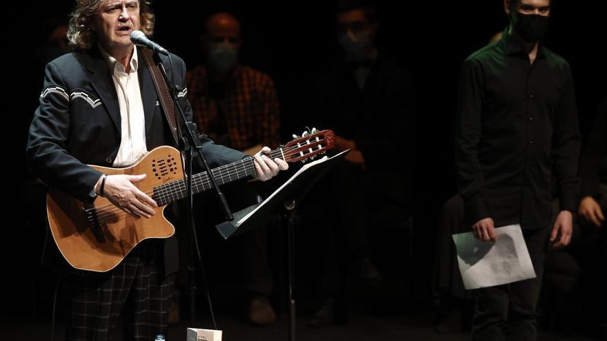 Paco Damas, creador de &#039;Invisibles-Las Sinsombrero&#039;: “Violencia de género es tener escondidas a las poetas que canto”