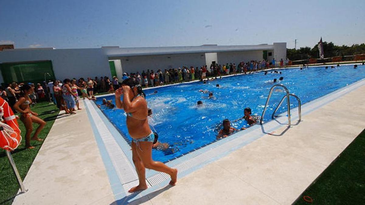 Piscina Municipal de Triana, en Vélez-Málaga.