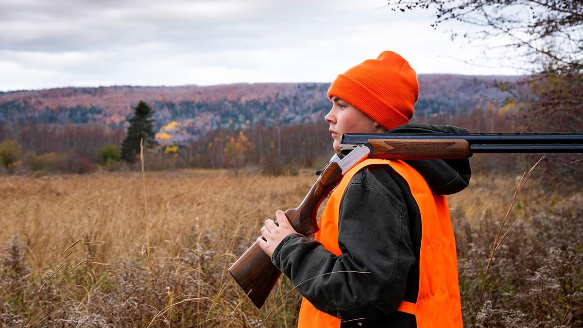 Me repugna ver la imagen de un joven con una escopeta al hombro esperando la aparición de una perdiz, un conejo o un ciervo.