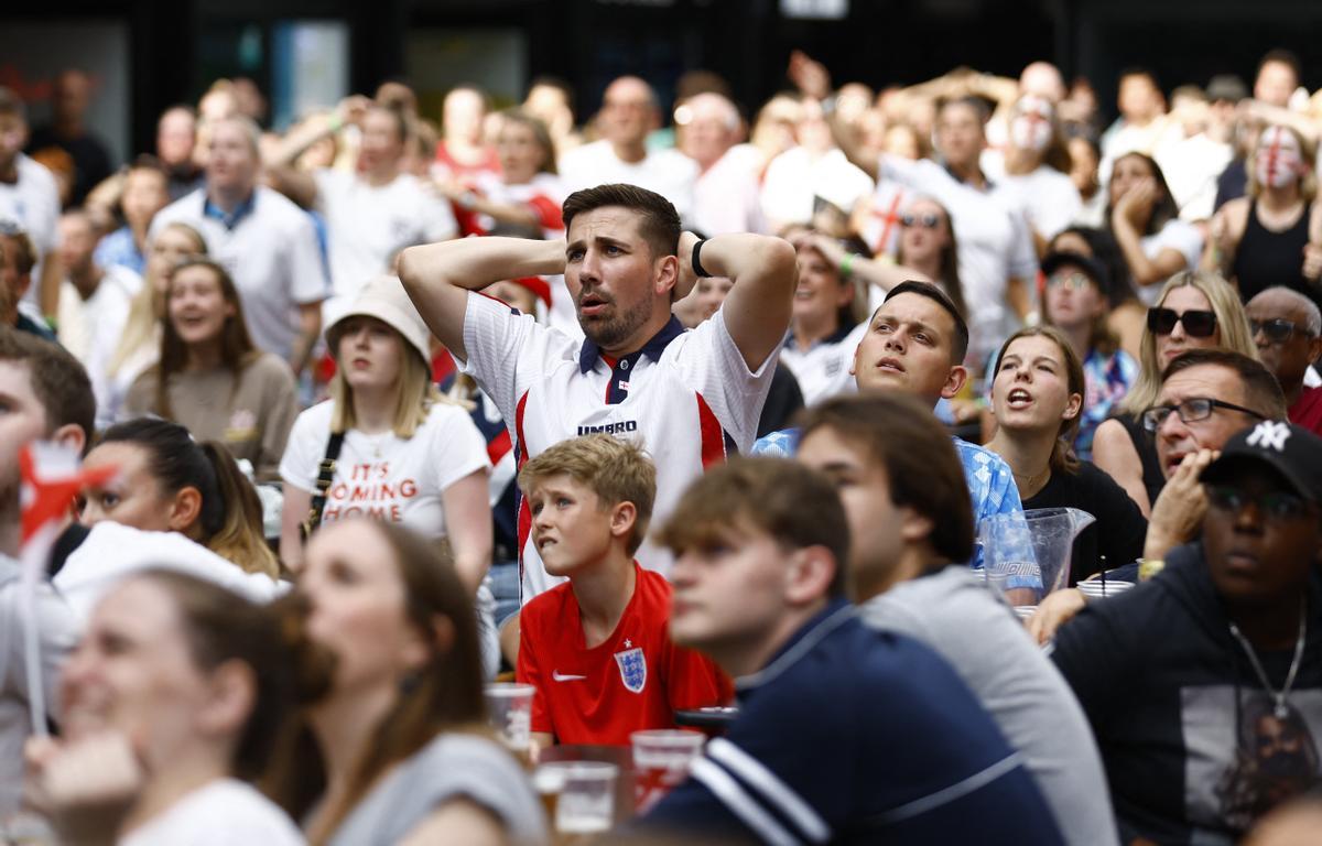 Aficionados ingleses durante el partido