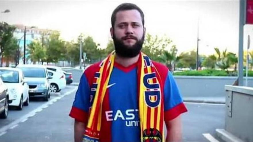 La 'Marcha Granota' de los aficionados del Levante a Mestalla